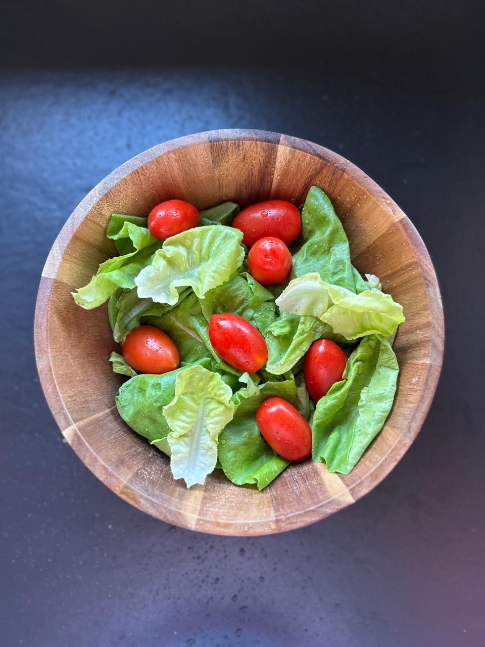 Ensaladera cónica grande